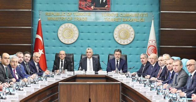 Gıda Komitesi, Ticaret Bakanı Ömer Bolat'ın ev sahipliğinde toplandı