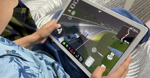 Aile ve Sosyal Hizmetler Bakanlığı dijital mecrada çocuklara yönelik 450 zararlı içeriğe "dur" dedi