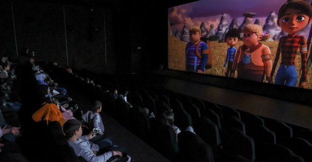 Bakanımız Göktaş: “Aile Yılı’nda aileler sinemalarda filmleri yüzde 40 indirimli izleyecek”