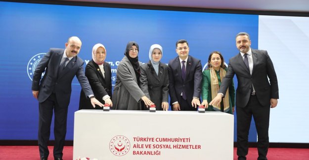 Bakanımız Göktaş, Şehit Yakınları, Gazi ve Gazi Yakınlarının Kamu Kurumlarına Yerleştirilmesi Törenine Katıldı