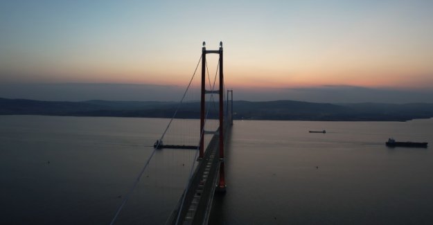 Simgelerin Köprüsü 3 Yaşında