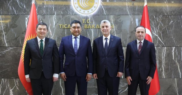 Ticaret Bakanı Bolat, Kırgızistan Heyetiyle Bir Araya Geldi