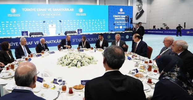 Trabzon’un ve Türkiye’nin ahileri Cumhurbaşkanı’nın iftarına katıldı