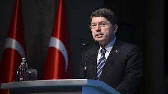 Adalet Bakanı Yılmaz TUNÇ'tan Boykot Çağrılarına Yönelik Açıklama