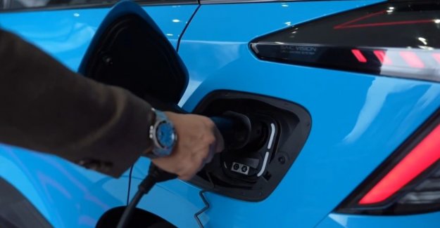 Elektrikli Araç Şarj İstasyonu 11 Bini, Soket Sayısı 28 Bini Aştı