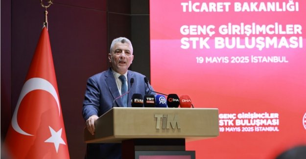 Ticaret Bakanı Bolat, 19 Mayıs Çerçevesinde Genç Girişimcilerle Bir Araya Geldi