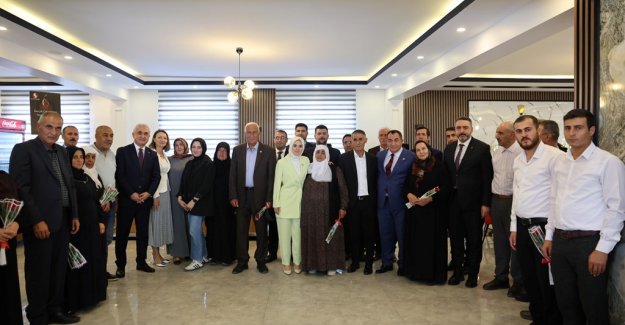 Bakanımız Göktaş, Şehit Ailelerine Terörsüz Türkiye’yi Anlattı
