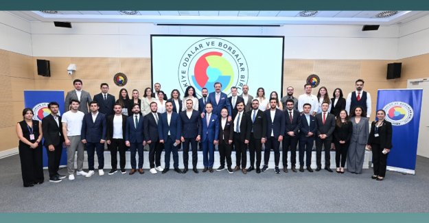 Hisarcıklıoğlu TOBB ETÜ Mezunlar Derneği’ni kabul etti