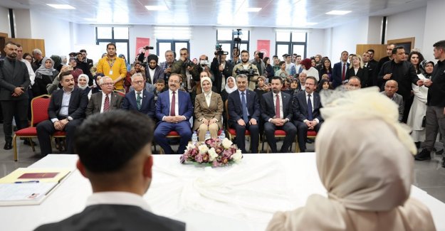 Aile Yılı kapsamında belediyelerden genç çiftlere destek