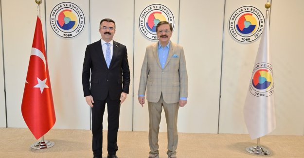 Hisarcıklıoğlu, MGK Genel Sekreteri Memiş ile görüştü