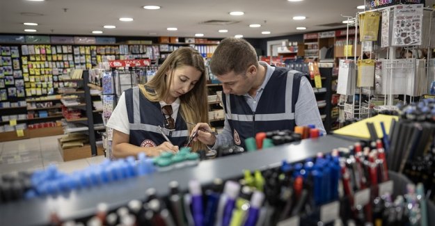 Ticaret Bakanlığı Ekipleri Yeni Eğitim Öğretim Yılı Öncesi Kırtasiye Ve Okul Ürünlerini Denetledi