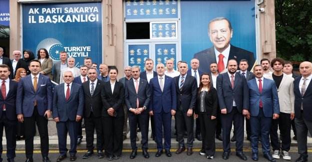 Bakan Işıkhan, Sakarya’da Ziyaretlerde Bulundu