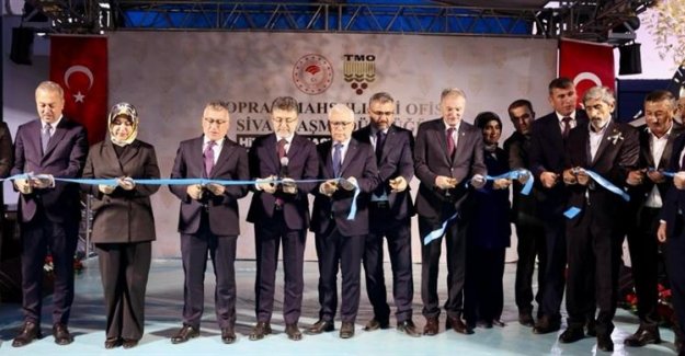 Bakan Yumaklı: Türkiye, Yeni Hasat Dönemine Kadar Kendine Yetecek Düzeyde Hububat Üretebilmektedir
