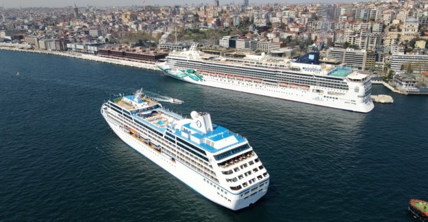 Kruvaziyer Turizminde Tarihi Zirve
