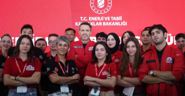 Sizlerle Türkiye’nin geleceği Çok Daha Aydınlık Olacak