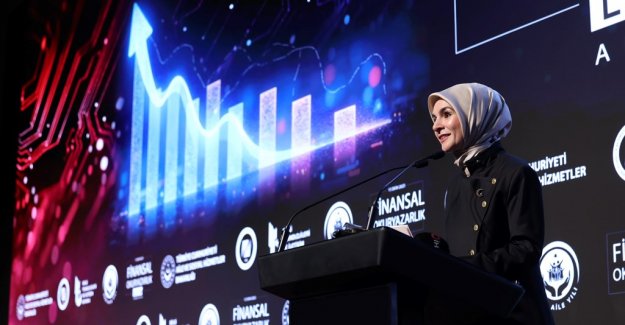 Aile ve Sosyal Hizmetler Bakanımız Göktaş, Finansal Okuryazarlık Eğitim Programı'nda konuştu