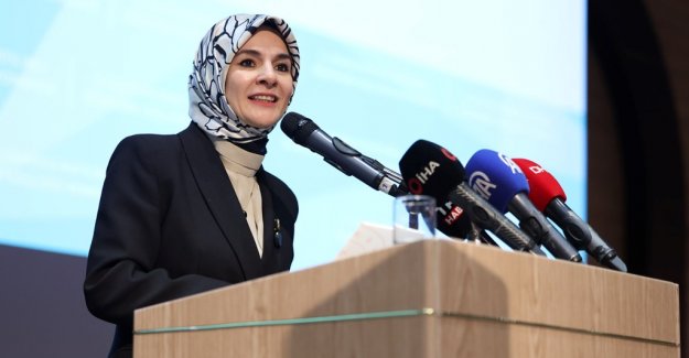 Bakanımız Göktaş, 3. Uluslararası Katılımlı Öğrenme Güçlüğü Kongresi'nde konuştu