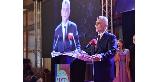 Ticaret Bakanı Bolat, Romanya'daki 29 Ekim Cumhuriyet Bayramı Programında Konuştu