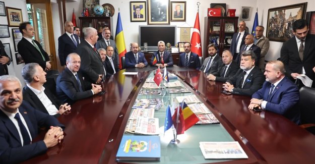Ticaret Bakanı Bolat, Romanya Türkiye Ticaret ve Sanayi Odası'nda Konuştu
