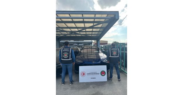 Ticaret Bakanlığı Gümrükler Muhafaza Ekiplerinden Lüks Araç Vurgununa Geçit Yok