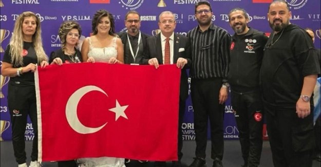 Türk Berber Ve Kuaförlerimiz Dünya 3.lüğü Gururunu Yaşattı
