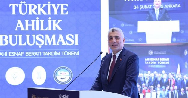 Bakan Bolat, Ahi Esnaf Beratı Takdim Töreni'nde Konuştu