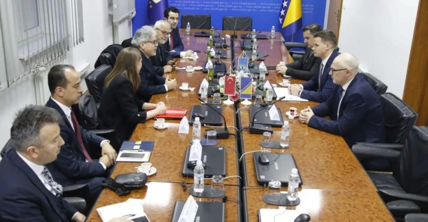 Bakan Yardımcısı Yelkenci, Bosna-Hersek'te Temaslarda Bulundu