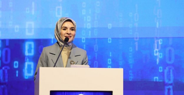 Bakanımız Göktaş, Bakü’de “Dijital ortamda çocukların korunması” başlıklı uluslararası konferansta konuştu