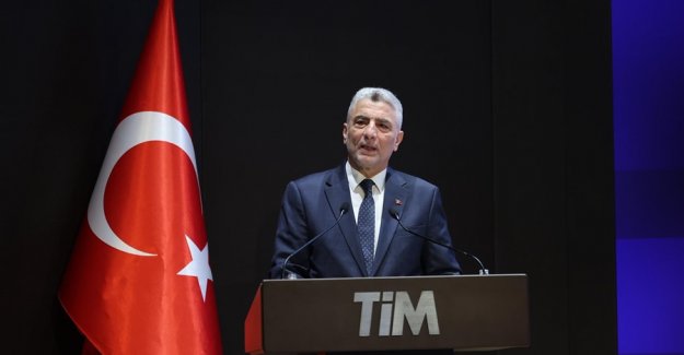 Ticaret Bakanı Bolat, Turquality Vizyon Buluşması ve Markalaşma Konferansı'nda Konuştu