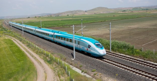 Ara Tatilde Daha Fazla Yolcu “Yüksek Hızda” Seyahat Edecek