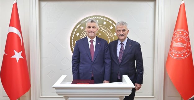 Ticaret Bakanı Bolat, Düzce Valiliği Ziyaretinde Konuştu