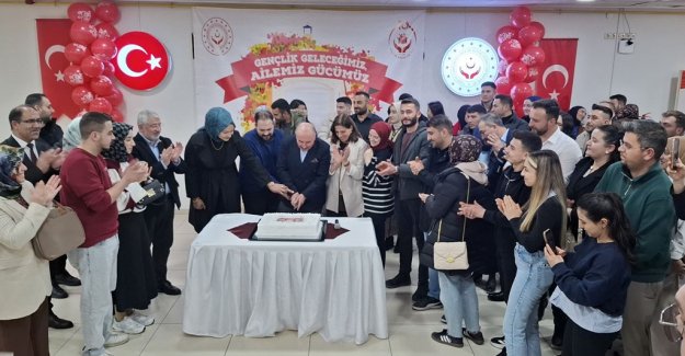 “Aile ve Gençlik Fonu"ndan yararlanan çiftler "Aile Buluşmaları"nda bir araya geliyor