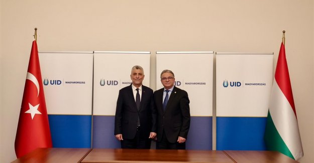 Ticaret Bakanı Ömer Bolat, Uluslararası Demokratlar Birliği Macaristan Başkanı Güray ile Görüştü