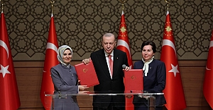 Aile ve Sosyal Hizmetler Bakanlığı ile Kamu Görevlileri Etik Kurulu arasında "Etik Eğitimi ve Etik Eğiticisi Yetiştirilmesi İşbirliği Protokolü" imzalandı