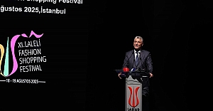 Ticaret Bakanı Bolat, "11. Laleli Fashion Shopping Festival"de Konuştu