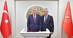 Ticaret Bakanı Bolat, Düzce Valiliği Ziyaretinde Konuştu