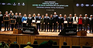 Bakan Yumaklı, Gaziantep'te "Sıfır Atık Çalıştayı Sonuç Konferansı"na Katıldı