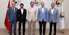 Hisarcıklıoğlu, Yeşilay Başkanı Dinç ile görüştü