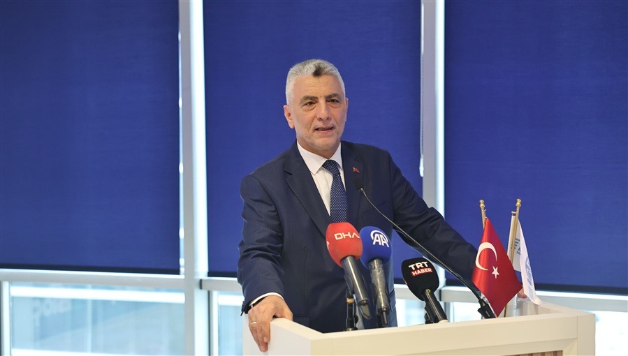 Ticaret Bakanı Ömer Bolat, küresel ekonomide ağırlaşan rekabet koşulları, artan