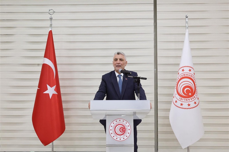 Ülkemizin her bir köşesinde büyük bir fedakârlıkla, yüksek bir vazife