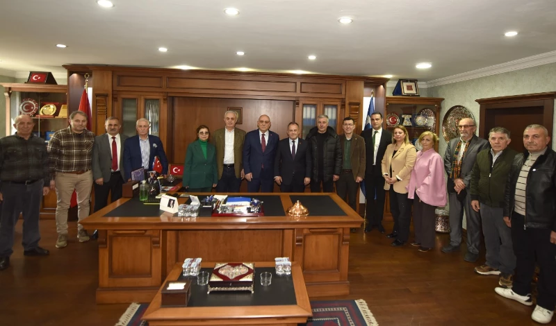 Cumhuriyet Halk Partisi (CHP) Trabzon İl Başkanı Mustafa Bak ve