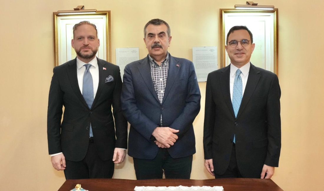 Millî Eğitim Bakanı Yusuf Tekin, Rusya temasları kapsamında Türkiye'nin St.