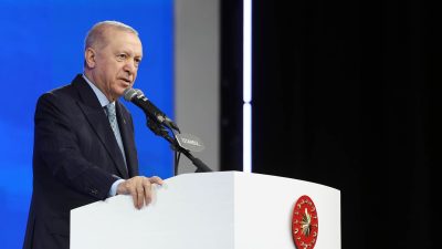 Türkiye tarihinin en büyük sosyal konut projesi olan Yüzyılın Konut