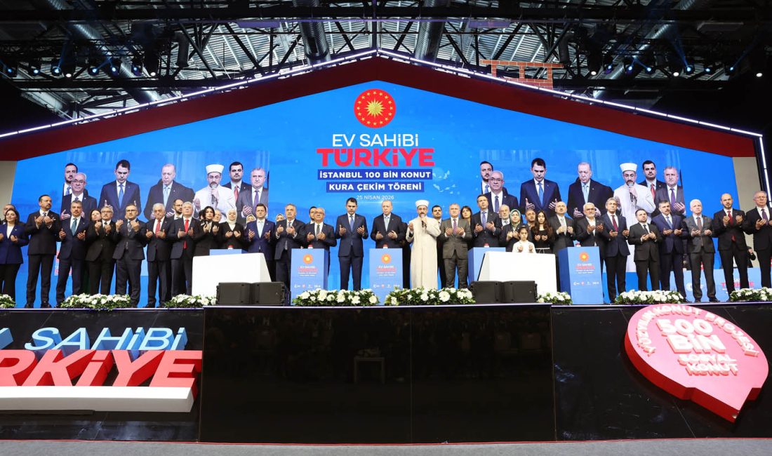 İstanbul Atatürk Havalimanı Millet Bahçesi’nde düzenlenen 'Ev Sahibi Türkiye' Kura