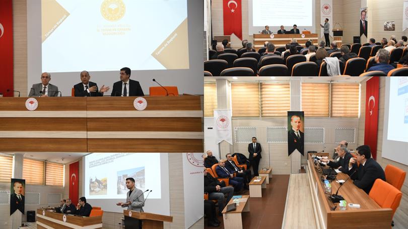 İl Müdürlüğü Konferans Salonu’nda gerçekleştirilen toplantıya; Merkez İlçe yöneticileri ile