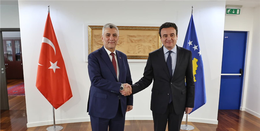 Ticaret Bakanı Ömer Bolat, Kosova Başbakanı Albin Kurti tarafından kabul edildi. Bakan Bolat,