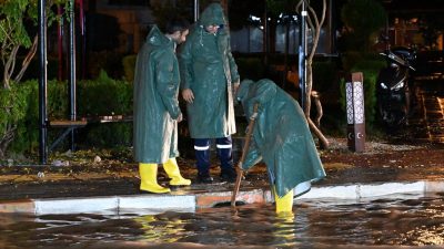 Aile ve Sosyal Hizmetler Bakanımız Mahinur Özdemir Göktaş, Osmaniye’nin Kadirli