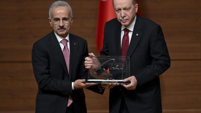 Cumhurbaşkanı Recep Tayyip Erdoğan’ın teşrifleri, Ulaştırma ve Altyapı Bakanı Abdulkadir