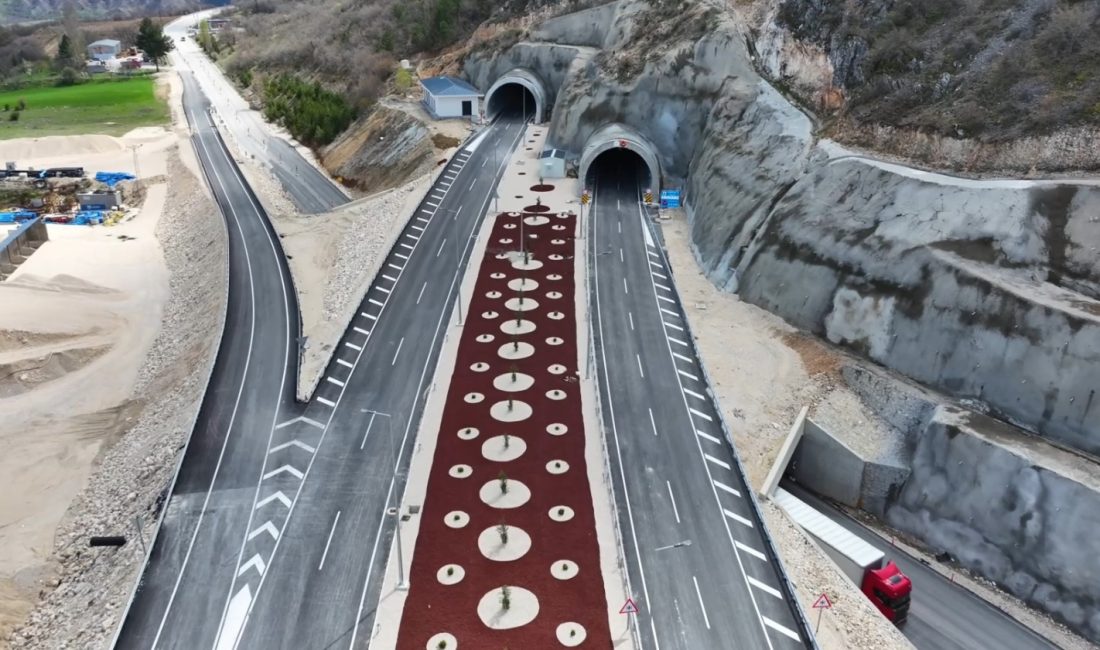 Ulaştırma ve Altyapı Bakanı Abdulkadir Uraloğlu, Çorum-Laçin Yolu ve Kırkdilim