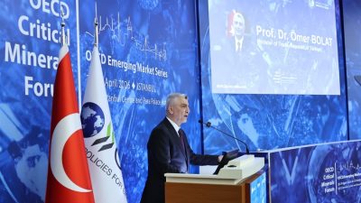 Ticaret Bakanı Ömer Bolat, "Kritik ham maddelere yönelik ihracat kısıtlamaları